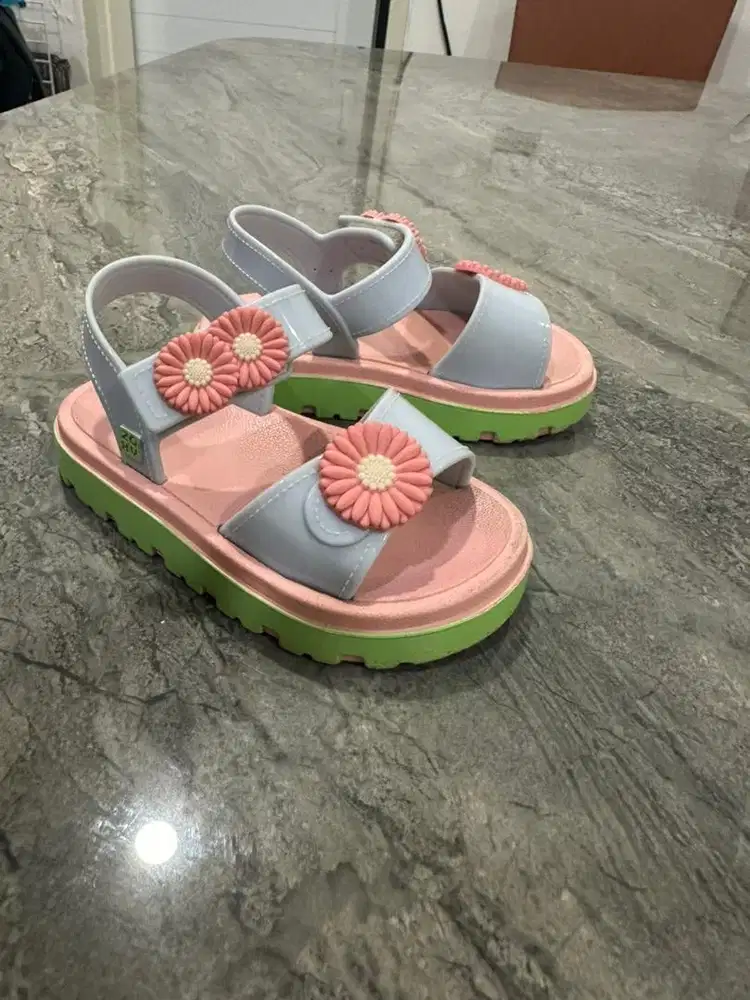 Sepatu Sendal Zaxy Murah