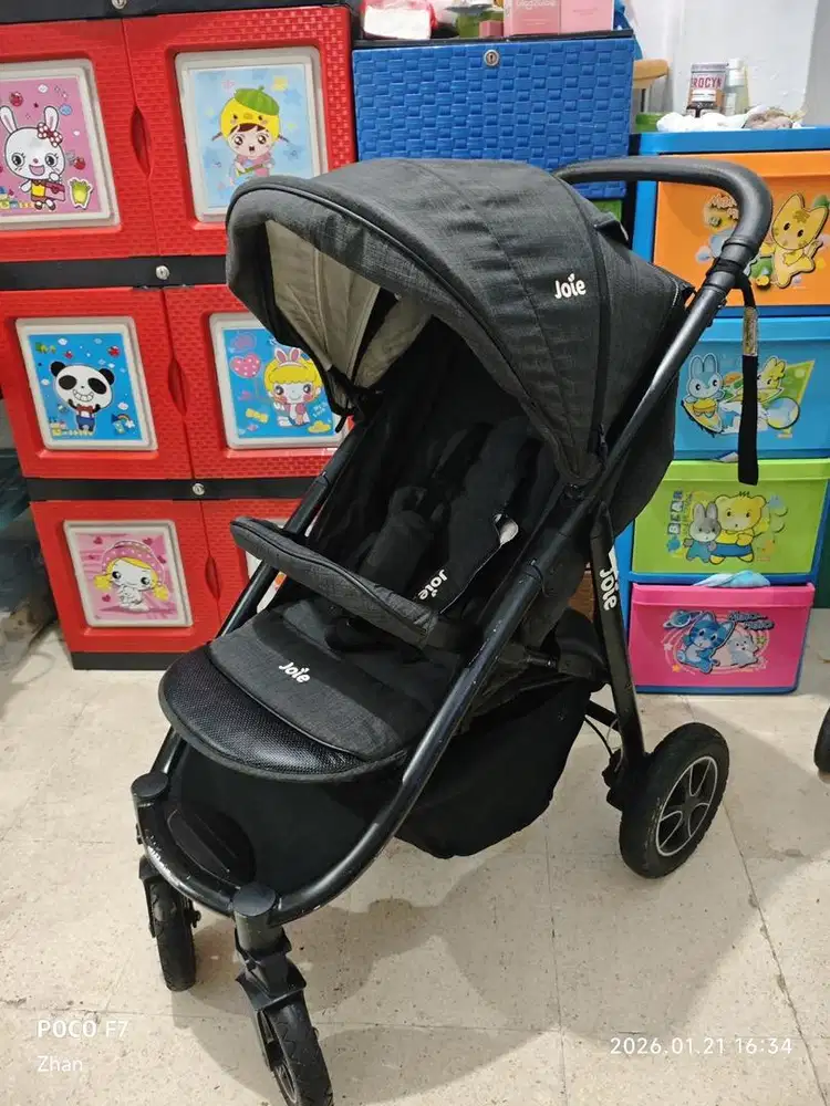 Stroller Bayi Joie Litetrax