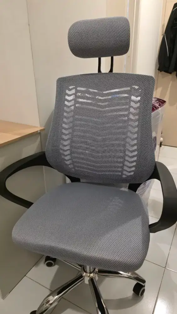 Kursi Kantor / Kursi Kerja / Kursi
Belajar / Kursi Minimalis