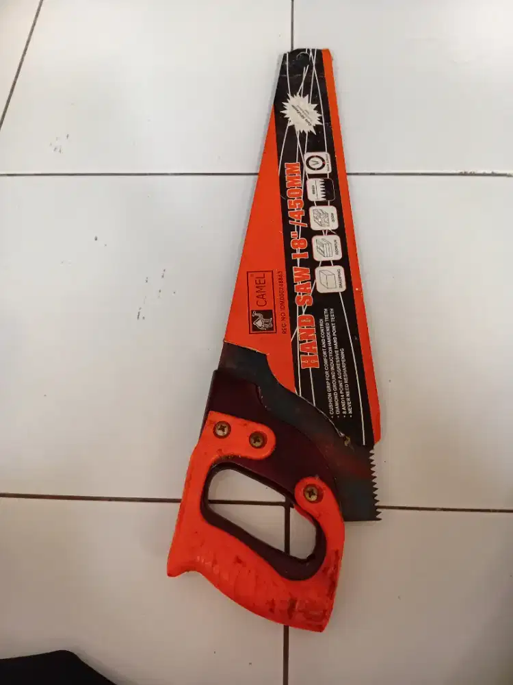 Gergaji kayu merk Camel 18 baru jual cepat aja