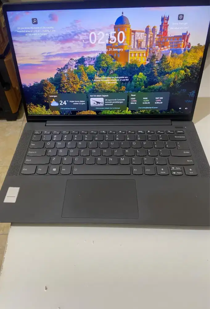 Lenovo Ideapad 5 core i3 gen 11 Ram 8 GB SSD 512 GB FHD