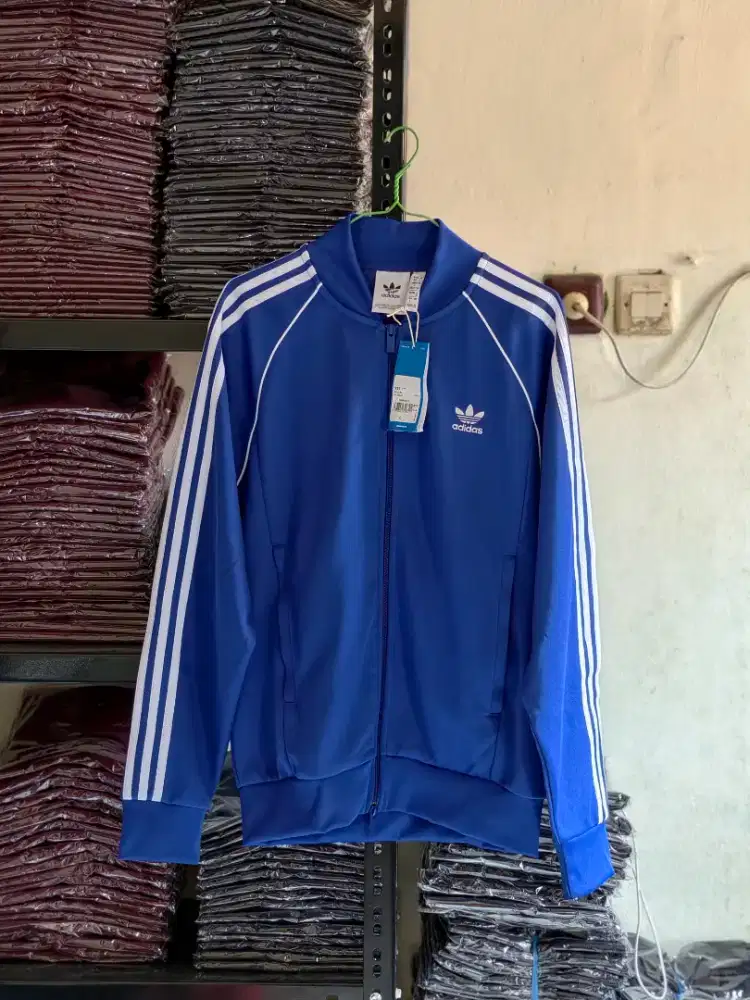 Jaket Adidas original alasan jual kekecilan