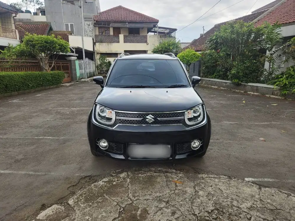 Suzuki ignis GX mt 2017 hitam Low km