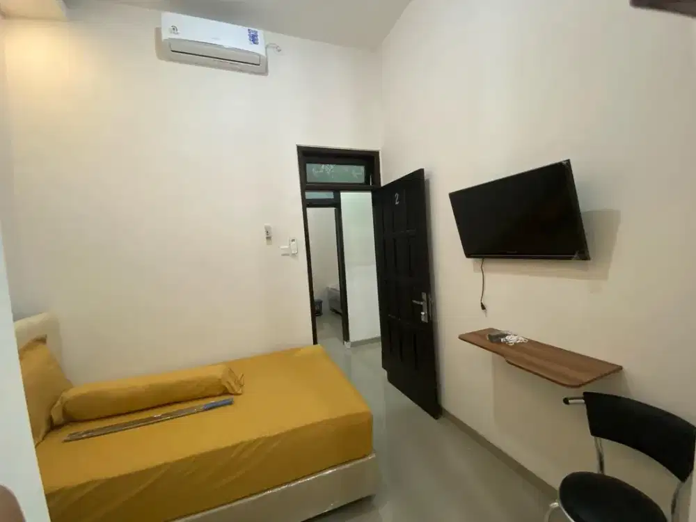 DIJUAL KOST FULL FURNISH 12 KAMAR TIDUR LOKASI BANTARAN KOTA MALANG DEKAT UB