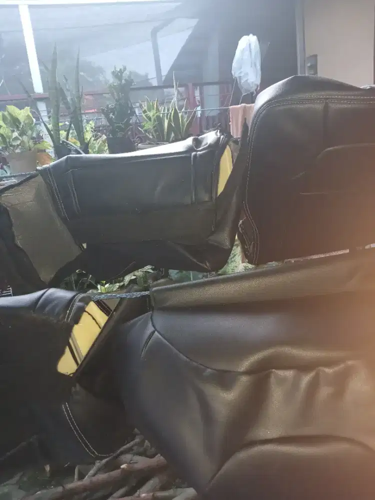 Iok kulit untuk mobilio