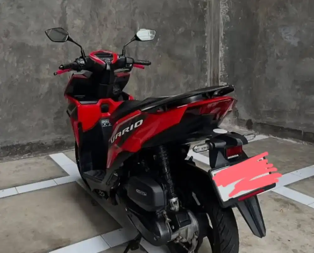 Jual motor vario 125 tahun 2024