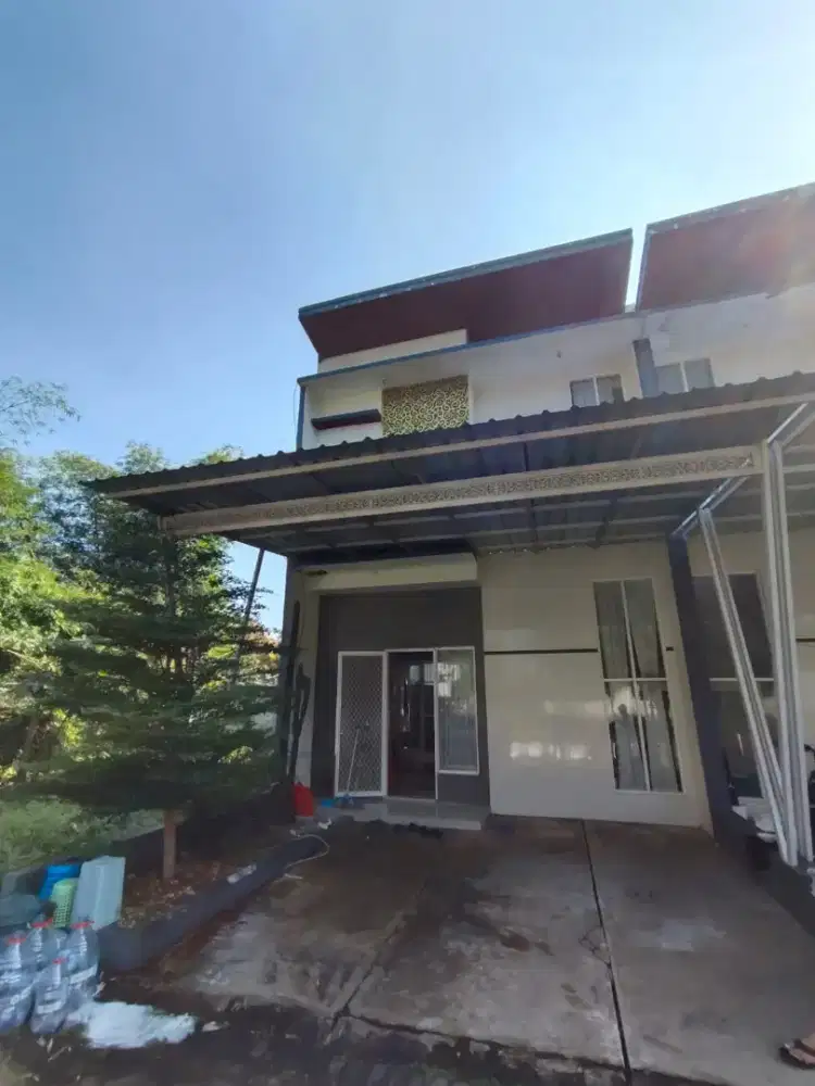 Rumah Minimalis Cemorokandang Full Furnished Rumah 2 Lantai Siap Huni