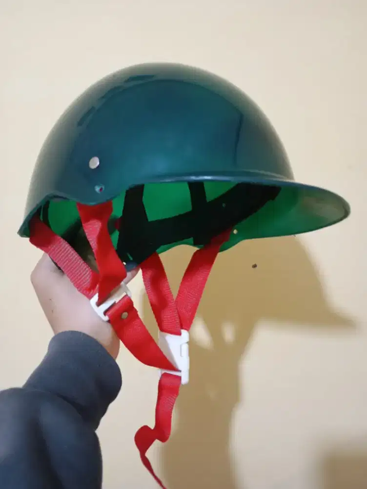 Helm batok cetok jadul mirip helm kiwi dmi kjp