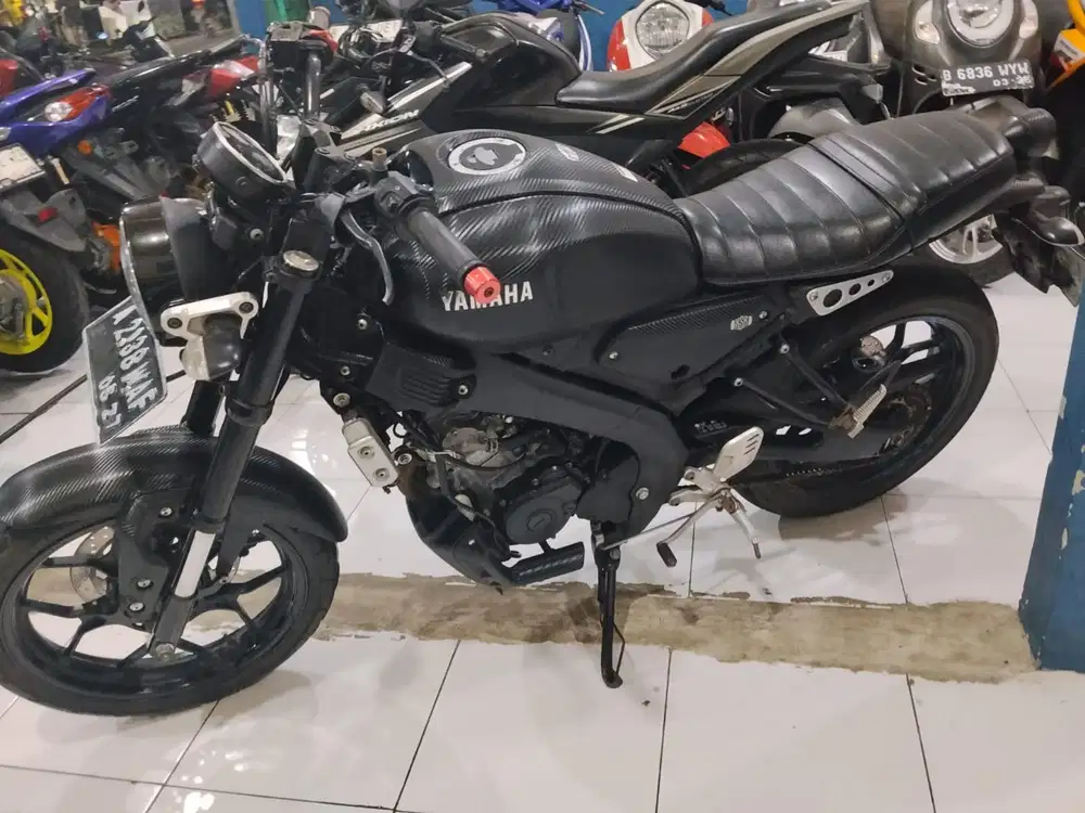 Yamaha xsr 2022 gres siap pakai