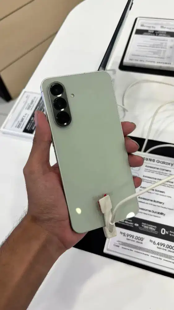 SAMSUNG GALAXY A56 5G