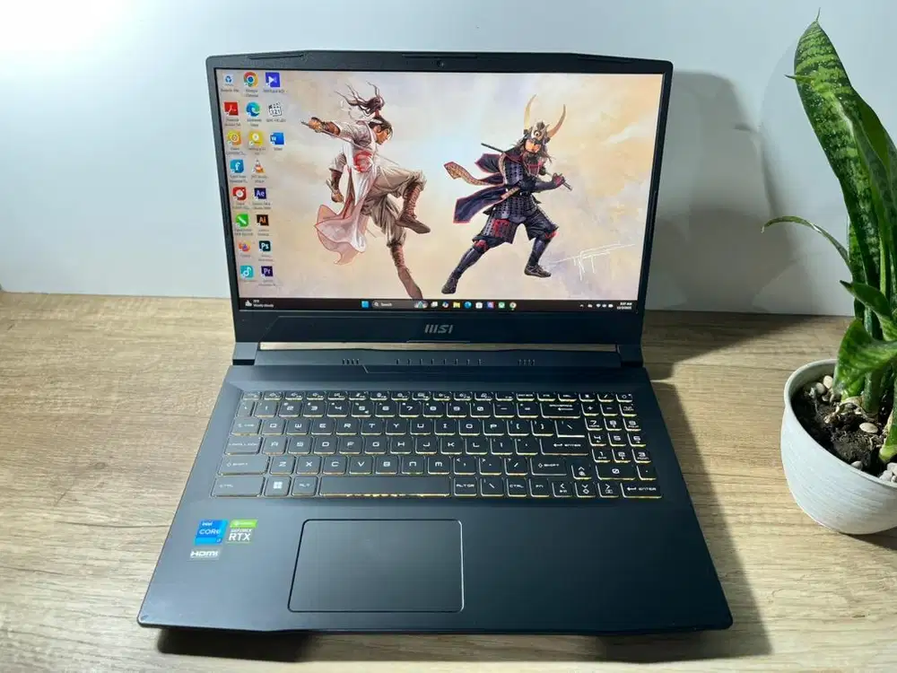 Laptop gaming high end msi katana core i7 gen12 nvidia rtx3050 16/512