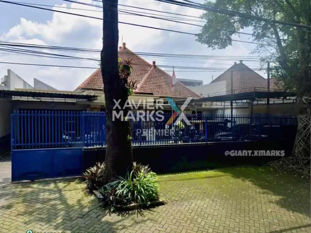 Disewakan Rumah Vintage di area gunung gunung klojen Malang