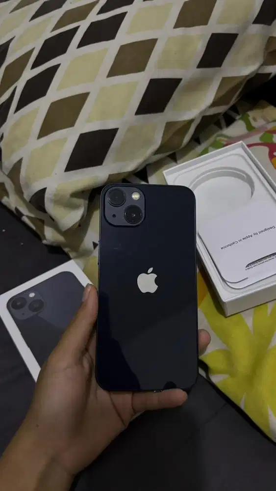 iphone 13 128gb inter