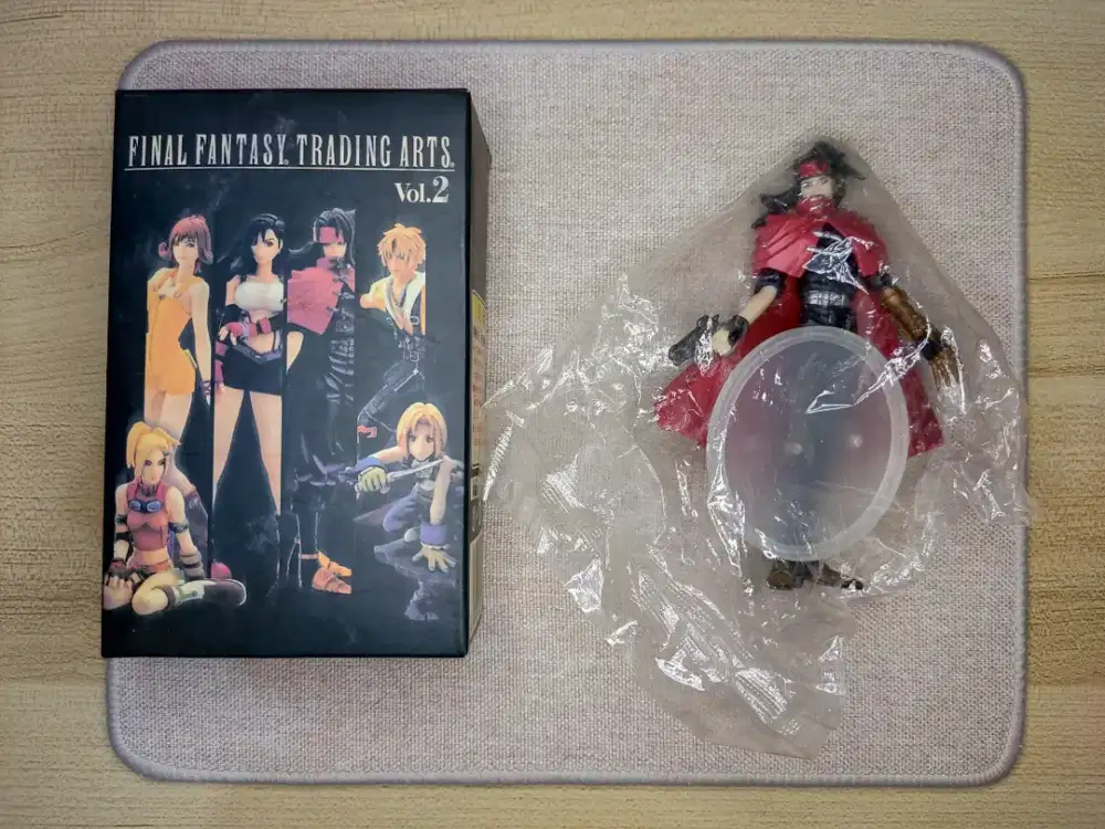 Final Fantasy Trading Arts Vol. 2 - Vincent Valentine