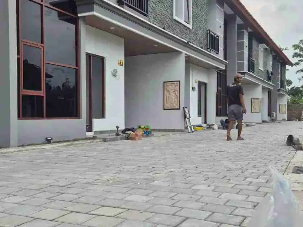 dikontrakkan Rumah Baru full furnished di jln Kaliurang km 9
