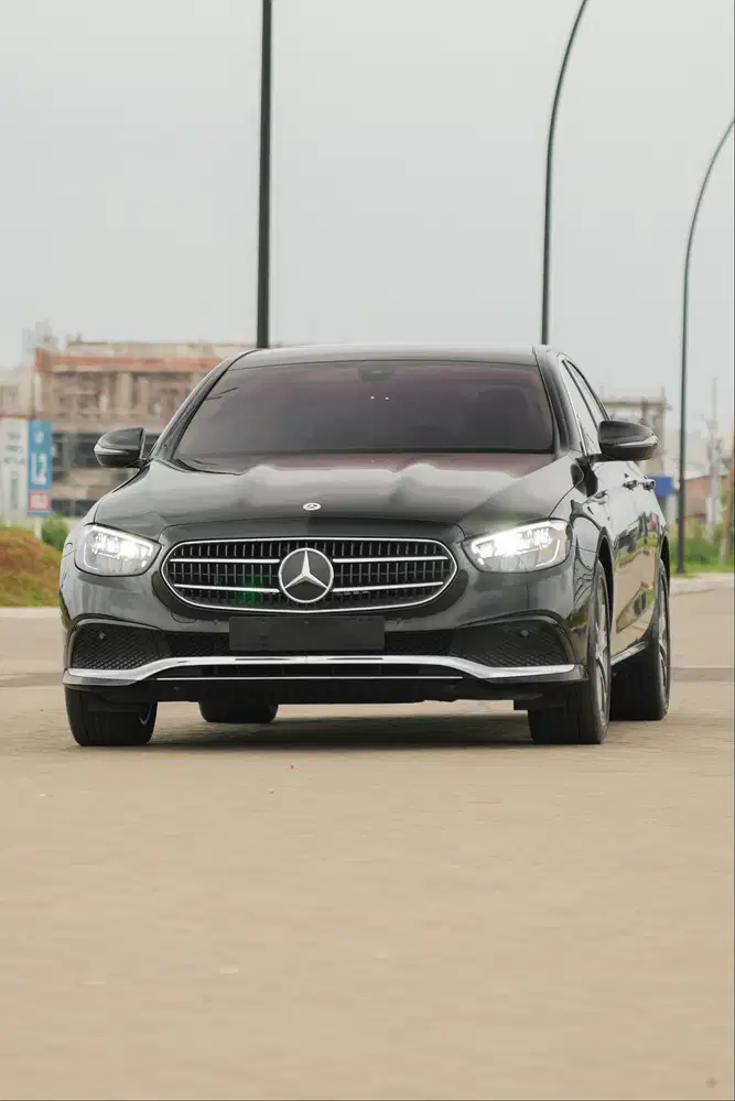 Mercedes Benz E200 Avantgarde Panoramic 2023