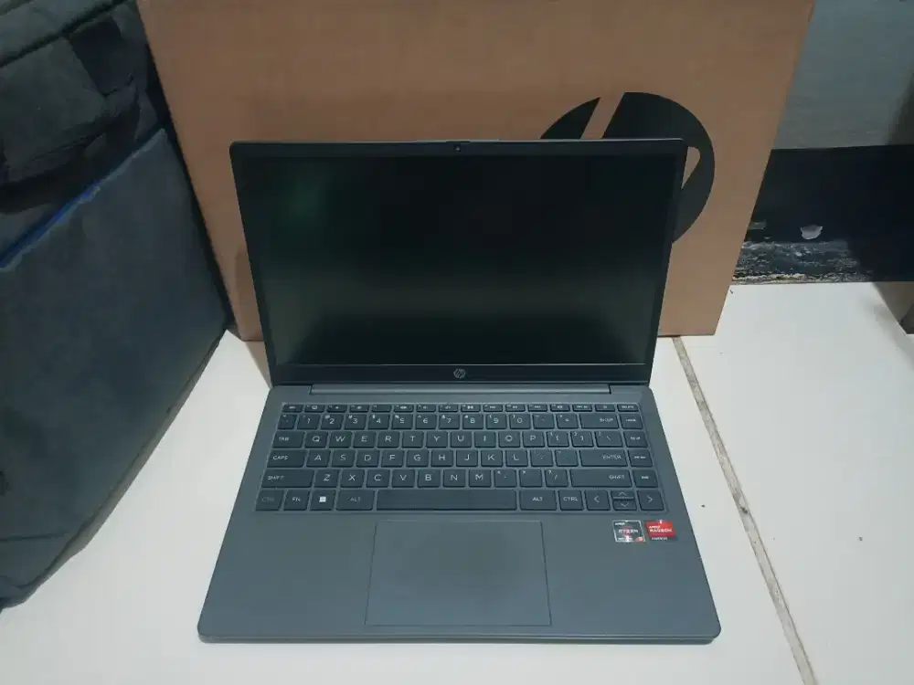 Laptop HP Ryzen 3 7320 DDR5 Fullset