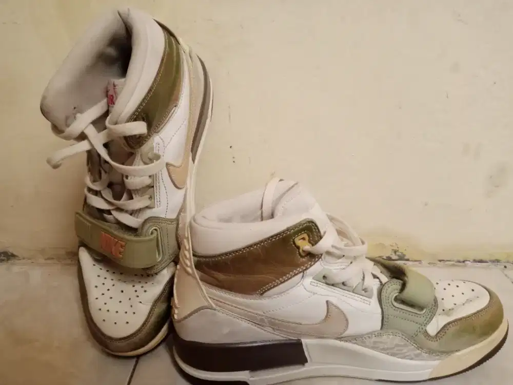 Sepatu Nike Jordan fd 9907-111