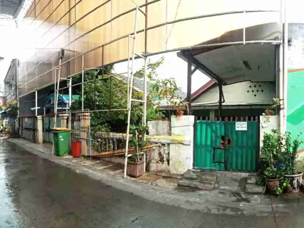 DIJUAL RUMAH DAERAH LATUMENTEN JELAMBAR, DEKAT DENGAN MALL CITRALAND DAN HALTE BUSWAY KALI GROGOL