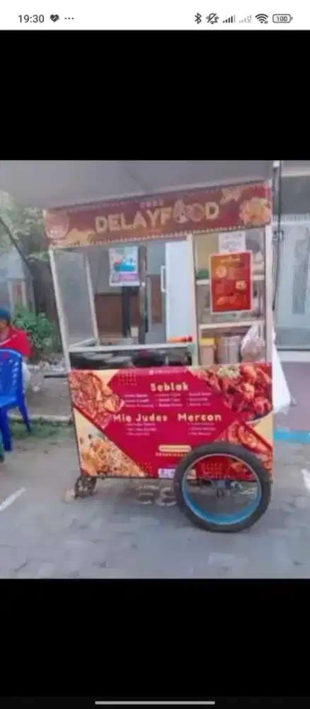 Gerobak dorong jualan