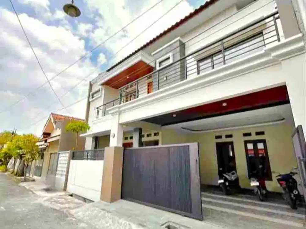 Rumah Mewah Baru Strategis Tengah kota Banyuanyar Banjarsari SOLO Surakarta