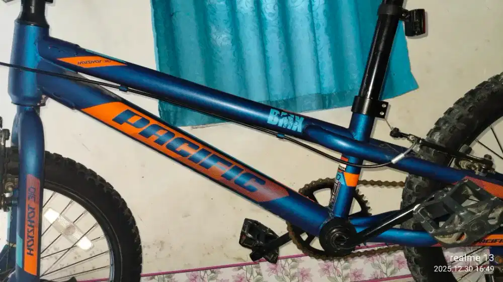 Sepeda BMX PACIFIC type Hotshot 310 ukuran 20