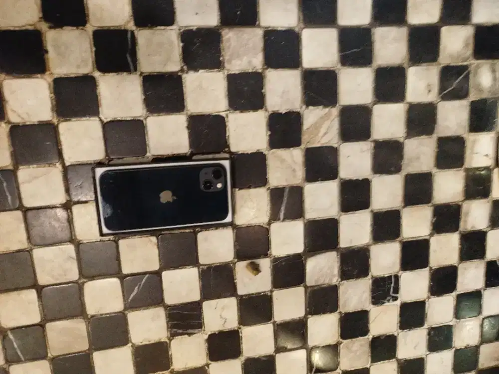 Iphone 13 128gb selebihnya baru