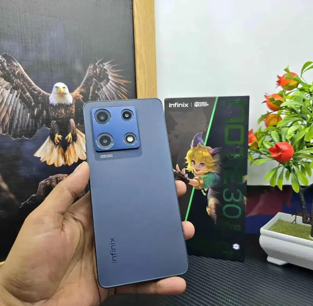INFINIX NOTE 30 PRO 8/256 GB