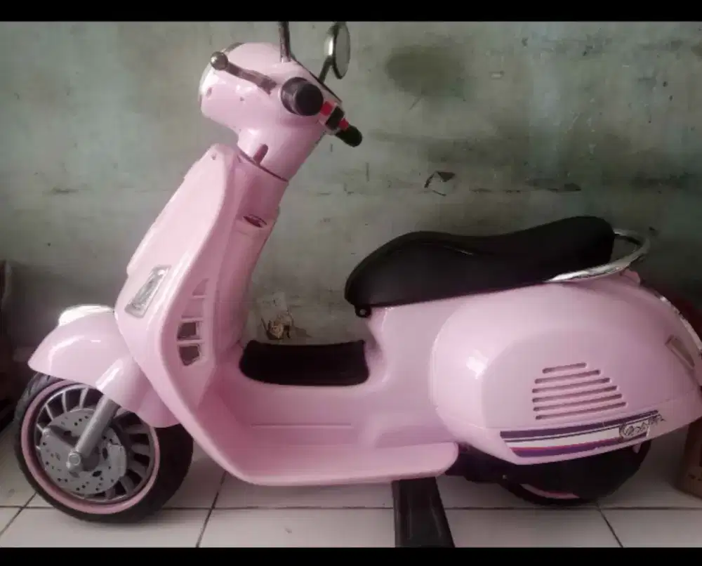 Vespa aki mainan anak