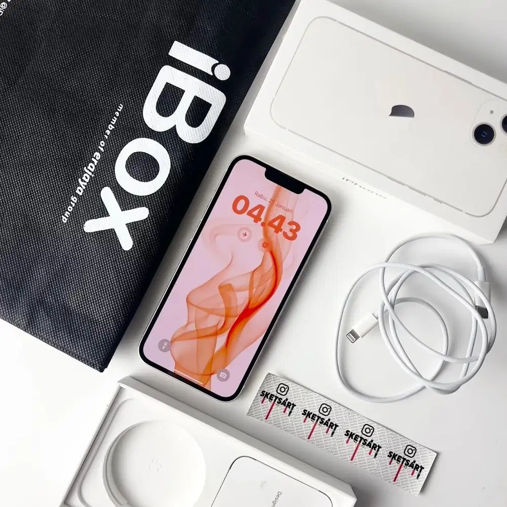 iPhone 13 128gb Starlight Garansi iBox Juni 2026 Battery Health 98%