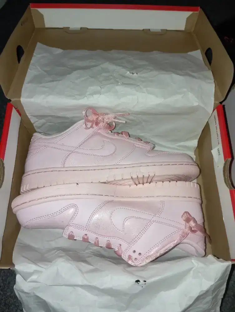 Nike Dunk Low SE Prism Pink
