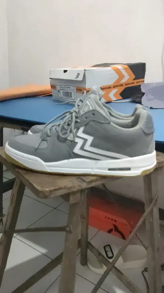 Jual sepatu casual bisa untuk skateboard bisa