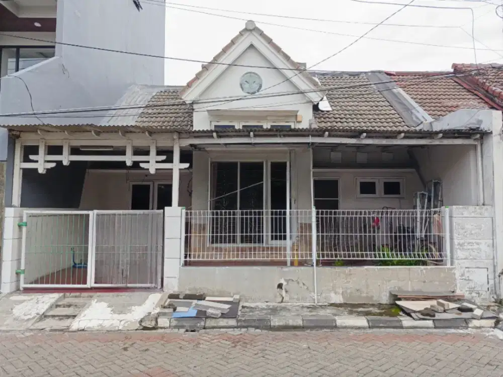 Dijual rumah Mulyosari