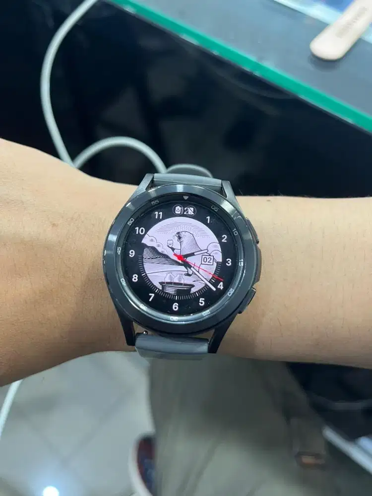 Samsung galaxy watch 4 clasic 42mm unit charger