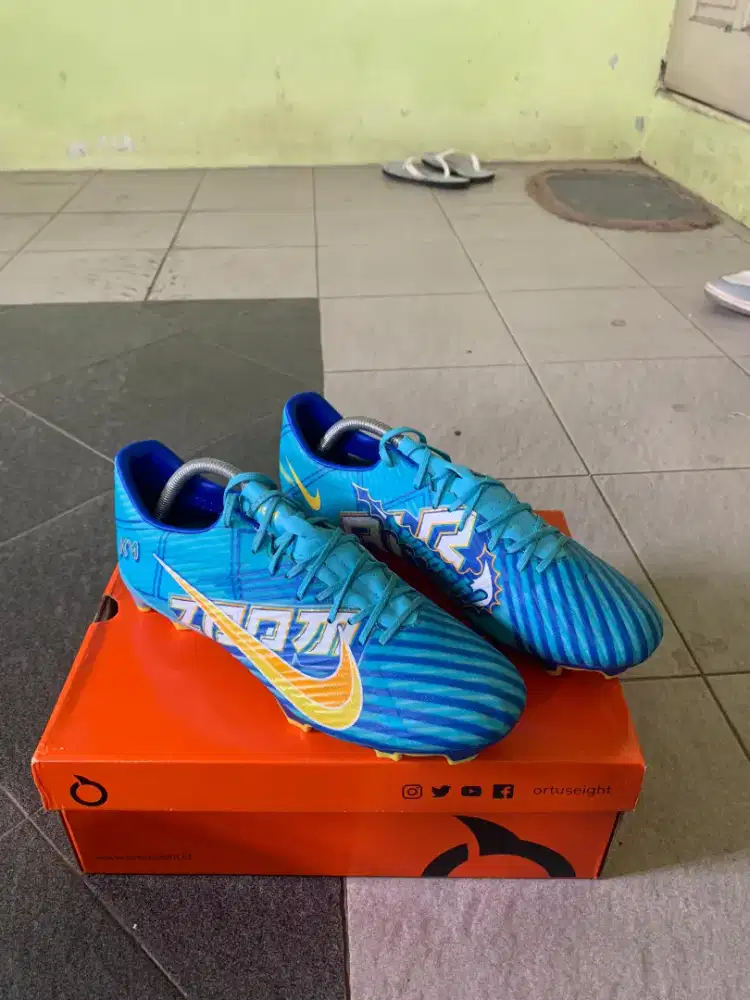 Nike Zoom Vapor 16 League Kylian Mbappe size 44,5