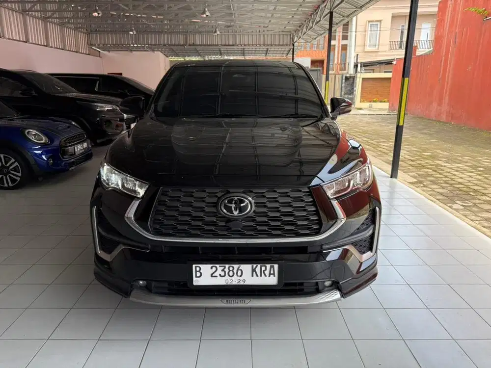 Innova Zenix Q Hybrid 2023 Modelis