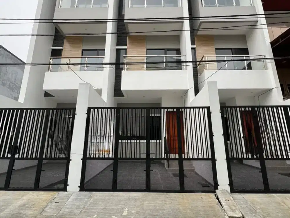 Dijual Rumah tingkat di Kavling Polri Ruko Baru kavling polri Jelambar Baru