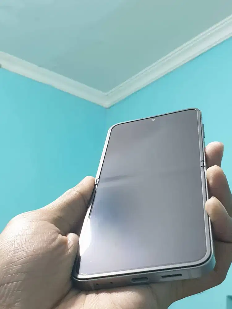 Samsung Z Flip 6 12/256GB Milik Pribadi Lengkap