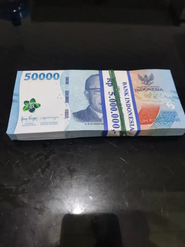 Dijual Uang baru semua pecahan 20%