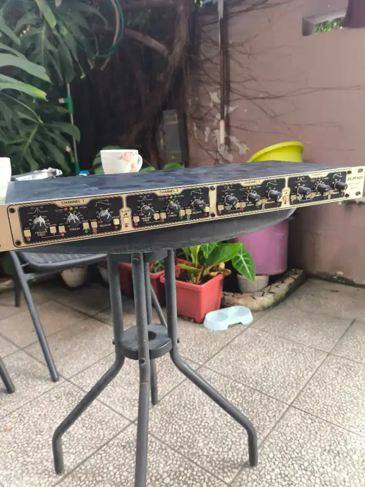 Noise Gate Drawmer Mx40