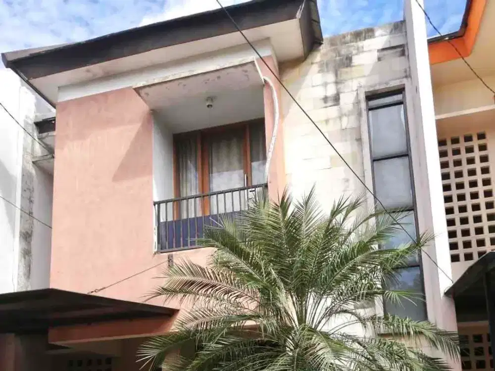 DIJUAL! RUMAH SIAP HUNI LETAK STRATEGIS SELANGKAH KE BINTARO XCHANGE