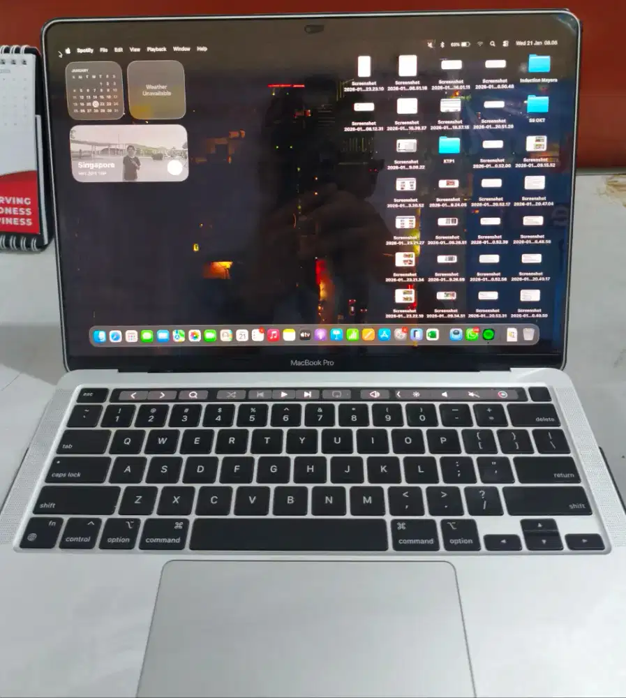 Macbook Pro M2 Gray 2022
