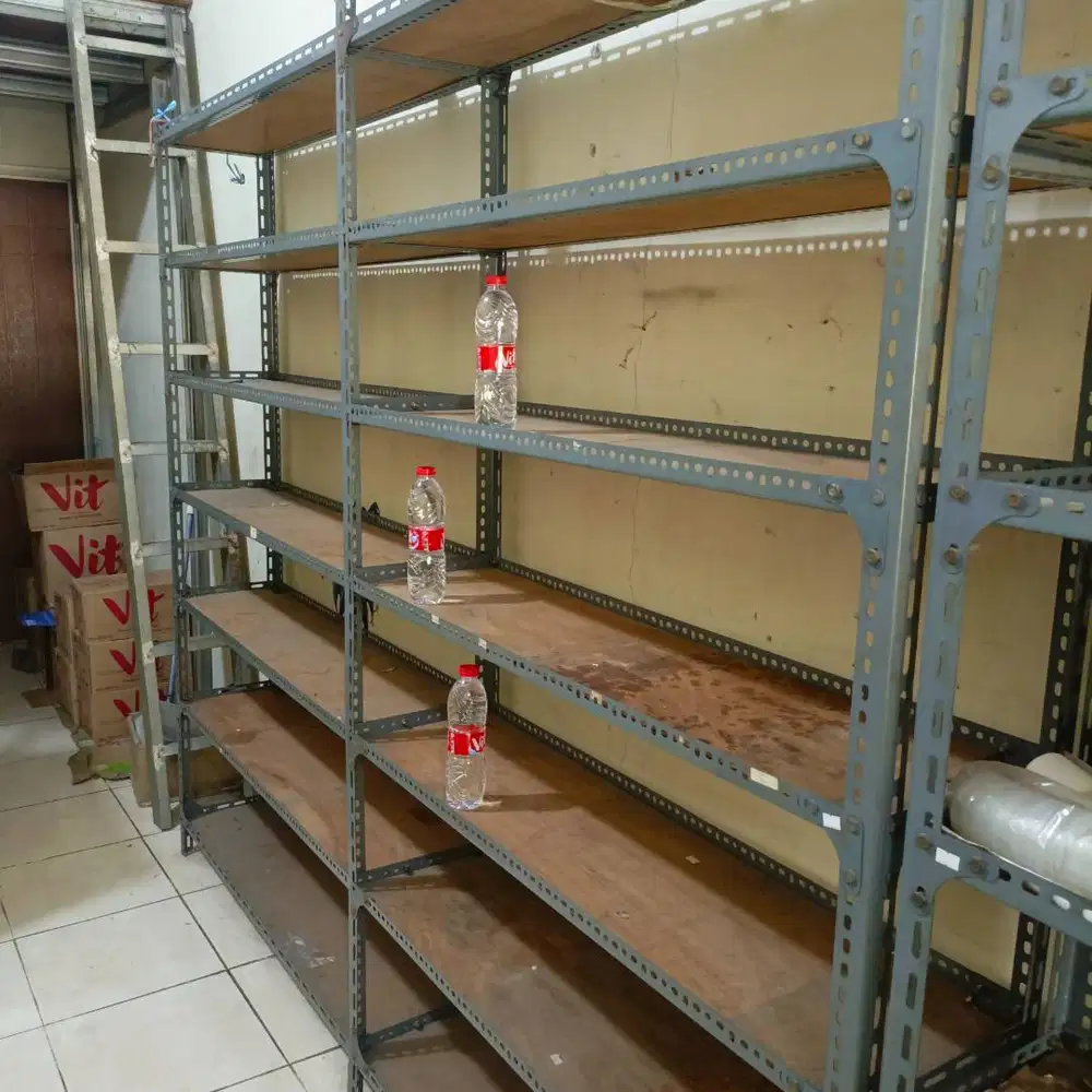 JUAL CEPAT Rak Besi Siku 7 Susun Tebal 2mm – Etalase Warung – Murah!