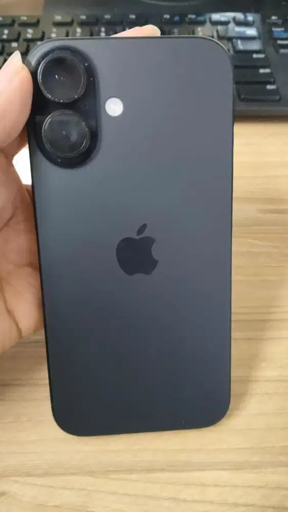 Iphone 16 basic 128 gb Second Original
