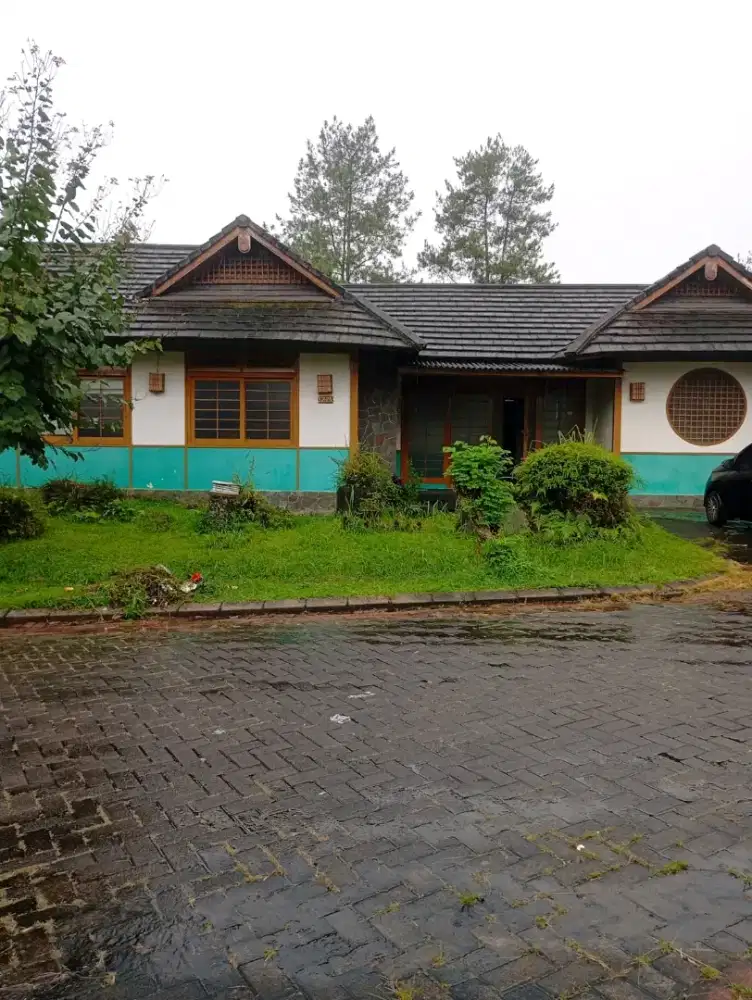 Di jual murah vila jepang di kota bunga siap huni luas tanah 320 mtr