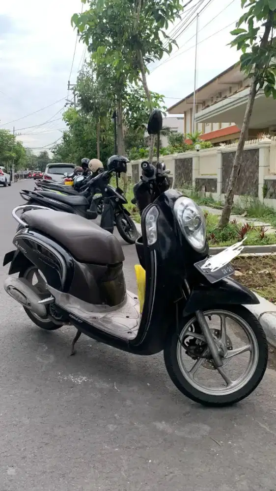 Scoopy tahun 2015 bekas