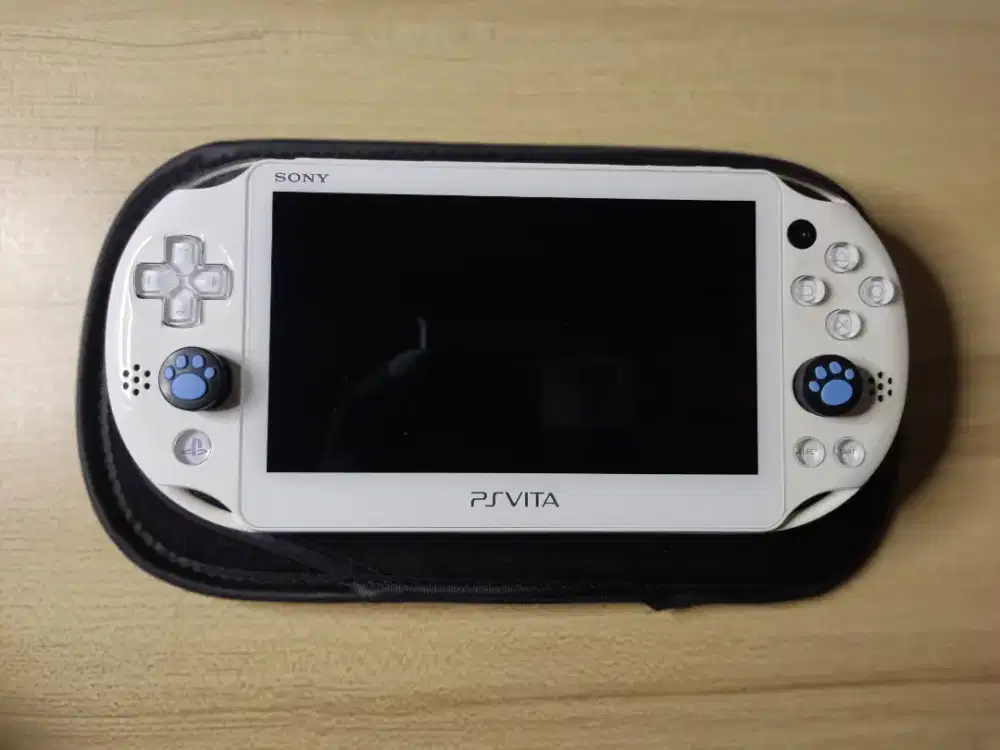 Sony PlayStation PSVita Seri 2000 White