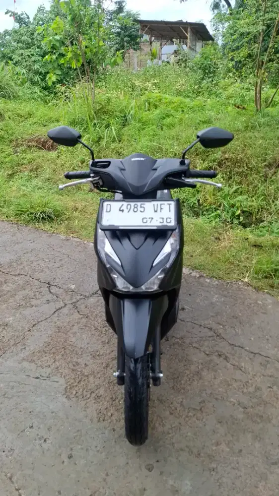 BEAT DELUXE SMARTKEY ISTIMEWA