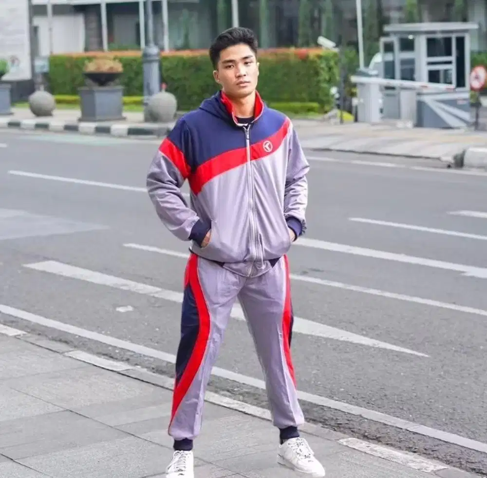 Setelan Baju Olahraga bahan hangat dan lembut