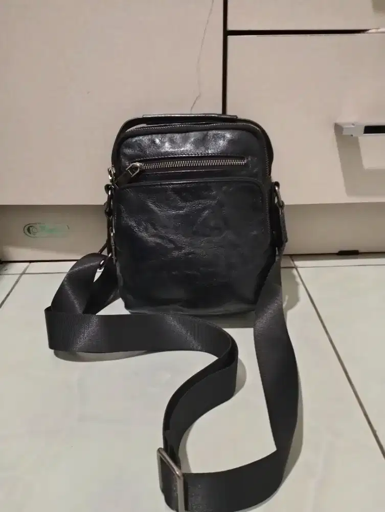 Tas kulit asli tas selempang pria